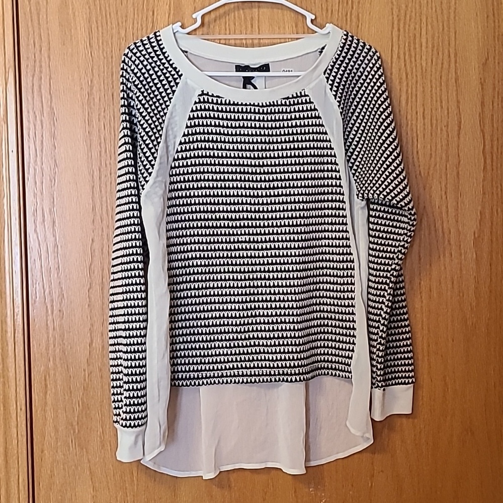NWT Sanctuary Swaeter Top